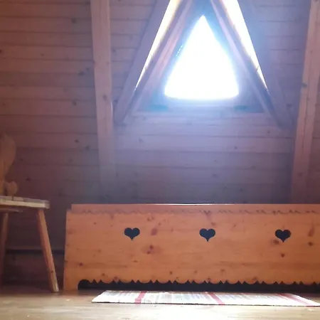 Dom W Gorach Σαλέ